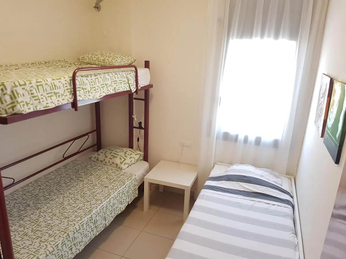 Beautiful Apartment 75M2 With View At The Beach, Pool, Parking Roses Espanha