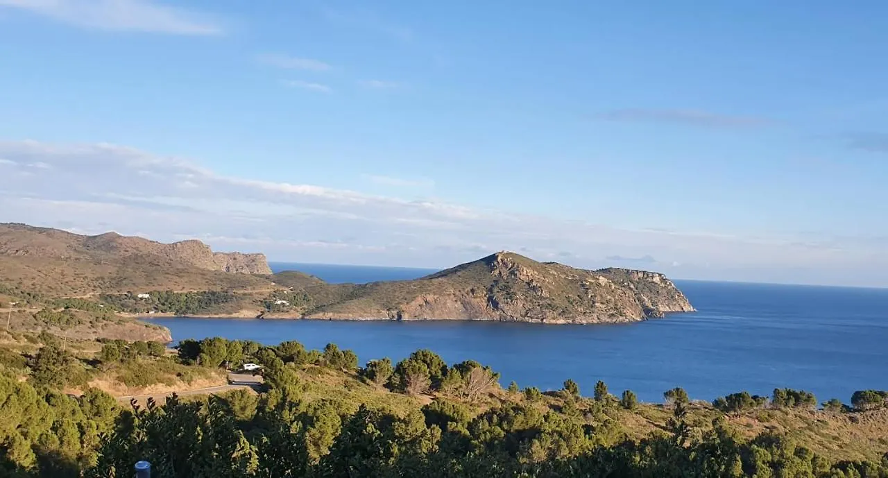 Beautiful Apartment 75M2 With View At The Beach, Pool, Parking Roses
