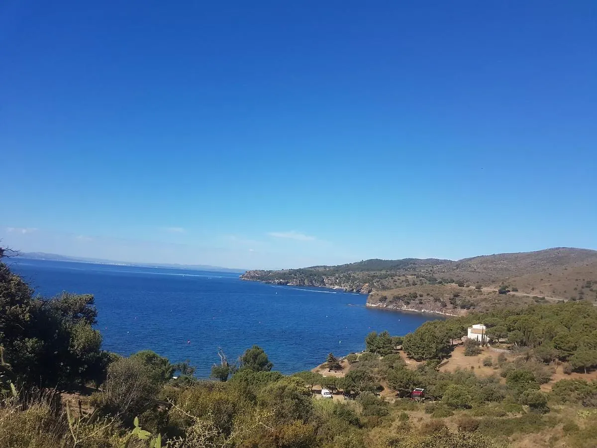 Beautiful Apartment 75M2 With View At The Beach, Pool, Parking Roses Espanha
